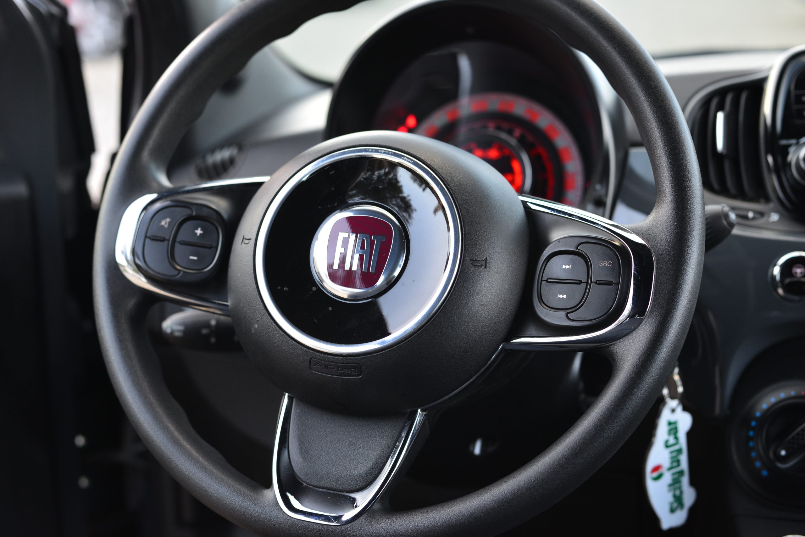 Fiat 500 1.0 hybrid Connect 70cv - immagine 7